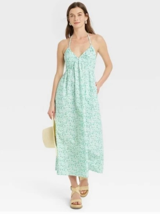 Universal Thread Dresses & Skirts - Universal Thread Green Floral Halter Maxi Dress XXL